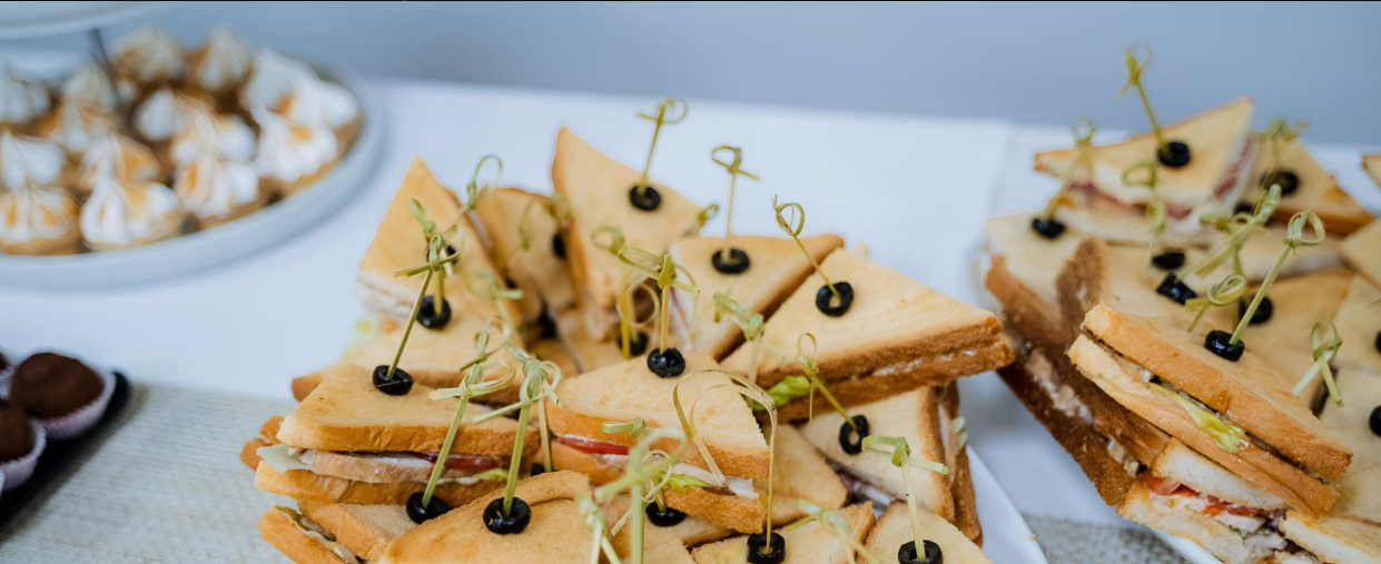 What is the dress code in East Africa?